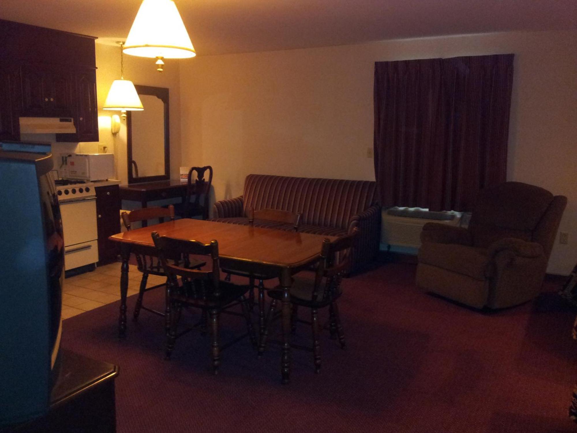 Classic Lancaster Motel